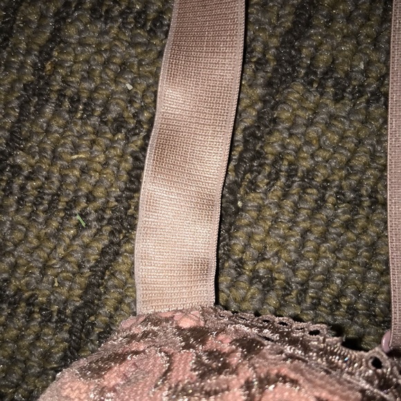 Lace Nude on Nude Bra - Picture 4 of 12